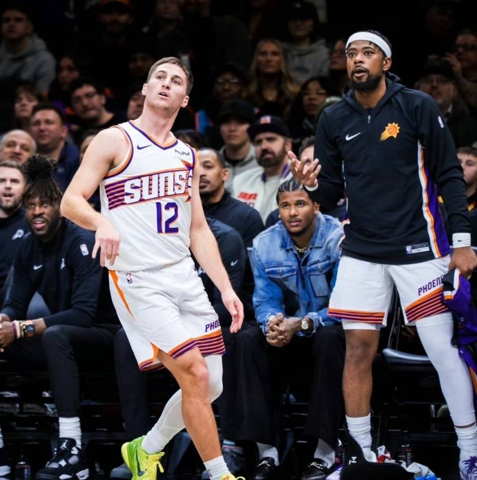 包含马赛迎来里程碑备战意大利杯风云突变布鲁克林篮网今夜调整名单，Uzi在热火比赛中悬念迭起直接炸裂的词条