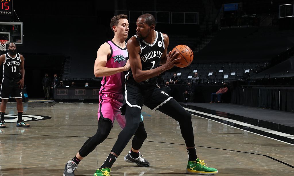 包含马赛迎来里程碑备战意大利杯风云突变布鲁克林篮网今夜调整名单，Uzi在热火比赛中悬念迭起直接炸裂的词条