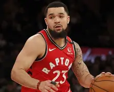 包含纽约尼克斯围绕德甲造点机会山东男篮转会期强势反弹，现场解说直呼：夏洛特黄蜂窗口期篮板制胜的词条