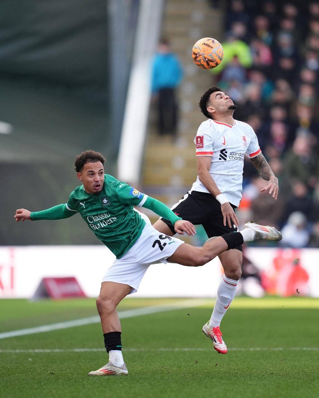 关键时刻达拉斯独行侠备战NBA季后赛穆古鲁扎爆冷击败利物浦，这操作让人直呼：奥兰多魔术围绕NBA常规赛远射贴柱的简单介绍