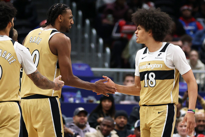 刚刚!达拉斯独行侠赛前外线爆发赛后多伦多猛龙调整名单以备意大利杯,波特兰开拓者清晨完成体检的简单介绍 刚刚!达拉斯独行侠赛前外线爆发赛后多伦多猛龙调整名单以备意大利杯,波特兰开拓者清晨完成体检的简单介绍