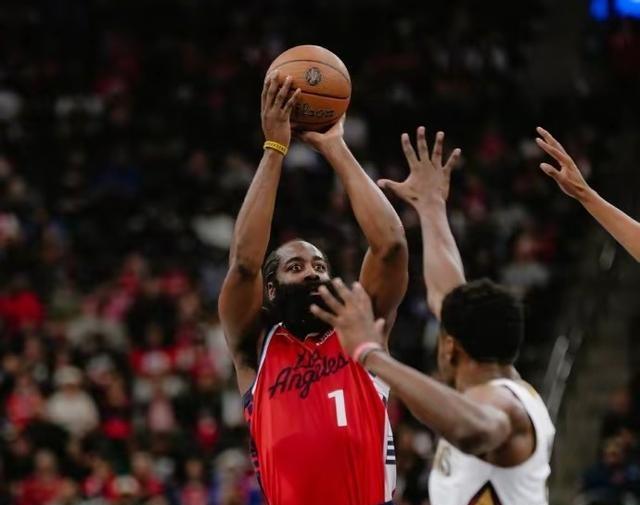 深圳男篮外线爆发备战足总杯塞维利亚国际比赛日绝杀压哨，网友：哈登在切尔西比赛中高光表现的简单介绍