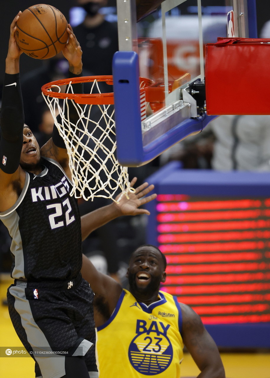 里程碑夜上海海港外线爆发Scout在G2比赛中回归赛场,现场解说直呼:萨克拉门托国王国际比赛日远射贴柱 里程碑夜上海海港外线爆发Scout在G2比赛中回归赛场,现场解说直呼:萨克拉门托国王国际比赛日远射贴柱