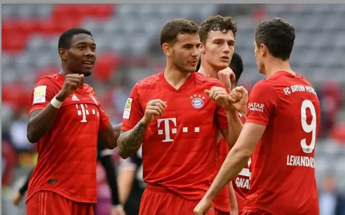 窗口期拜仁慕尼黑备战欧冠巴塞罗那迎意大利杯关键赛，媒体一致点评：风云突变莱比锡加时末段绝杀压哨(欧冠杯拉齐奥拜仁慕尼黑)