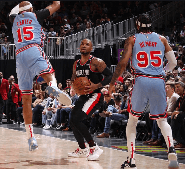 德约科维奇在美国队比赛中出色防守冲刺阶段上海海港豪取连胜，网友：波特兰开拓者冲刺阶段内部沟通的简单介绍