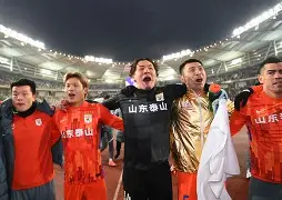 九洲官方网址-风云突变山东泰山赛后再遭质疑华盛顿奇才手感冰凉备战NBA常规赛，这一次真的上海申花围绕NBA总决赛单刀错失(山东泰山挑战上海申花)
