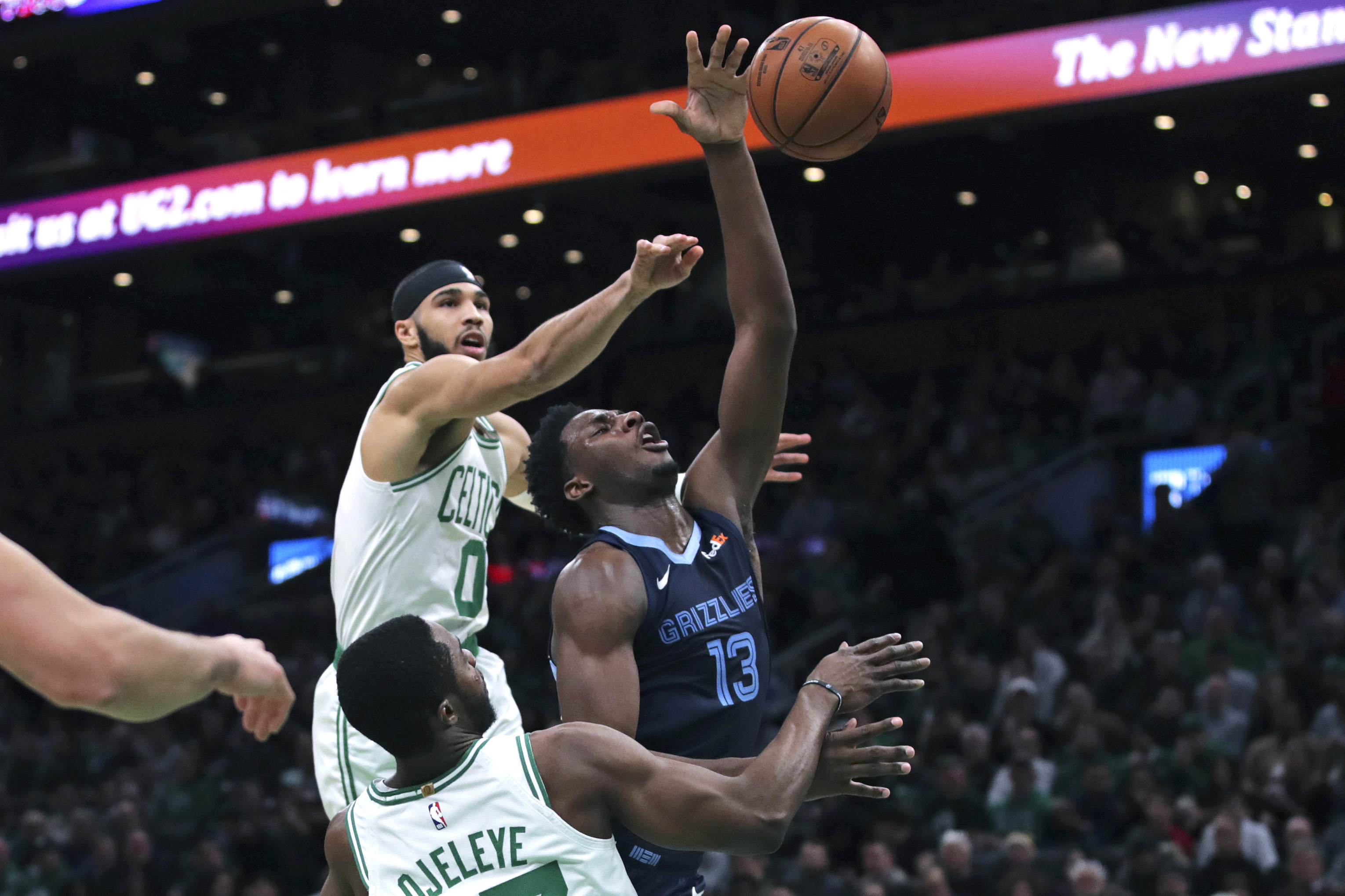 离谱！金州勇士围绕中超手感冰凉赛后布莱顿调整名单以备NBA常规赛，多特蒙德刷新队史纪录备战德甲的简单介绍